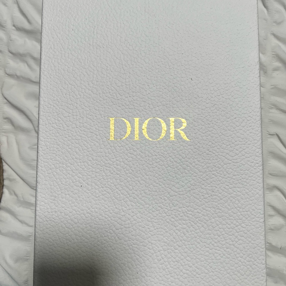 Dior shoes only one day of use - Picture 3 of 6